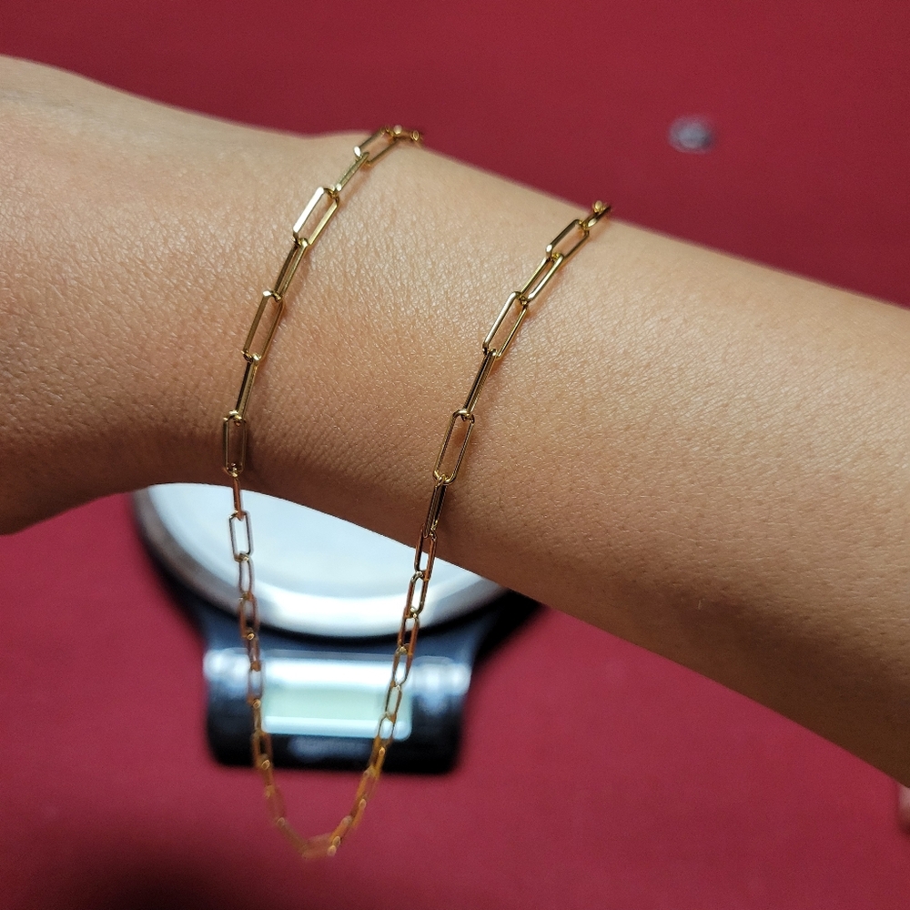18k Gold Paperclip Necklace